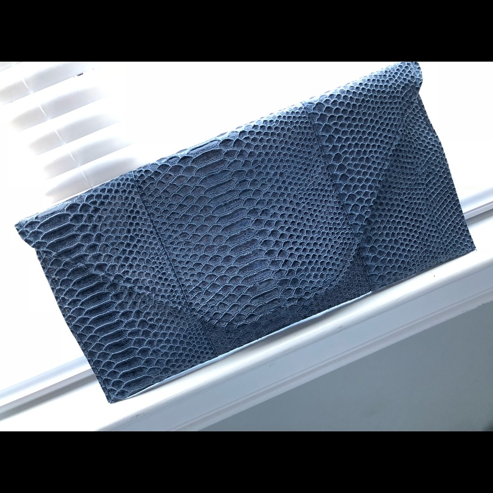 Snake skin Night bag - NEVER USED